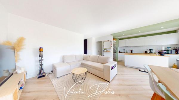 CARCASSONNE - APPARTEMENT T3 - 3e ETAGE