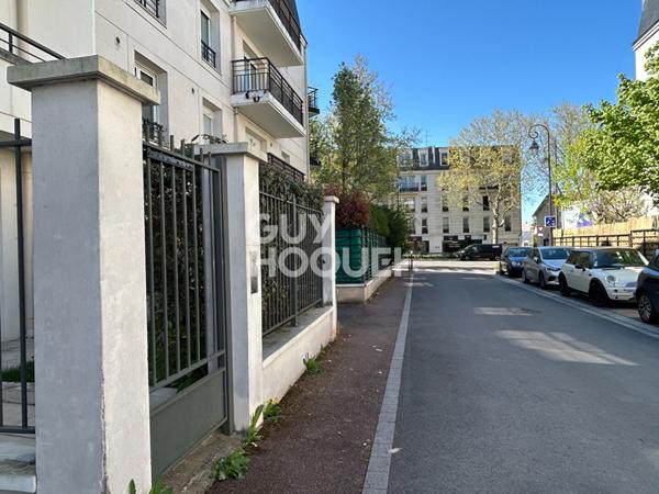 A vendre Box grand volume 14 m2 quartier Conservatoire Antony