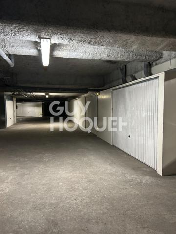 A vendre Box grand volume 14 m2 quartier Conservatoire Antony