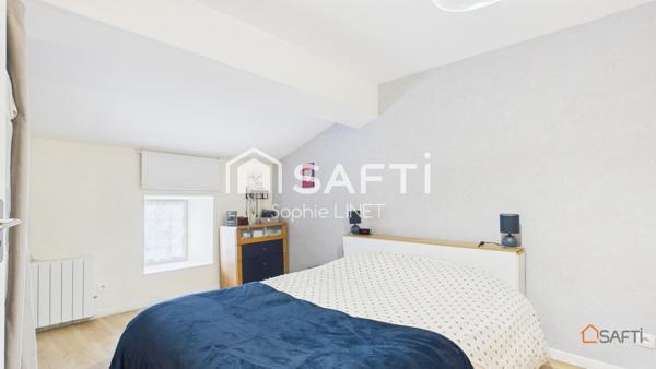 BAISSE DU PRIX – Ensemble de deux maisons en pierre – 182 m² – 138 000 €