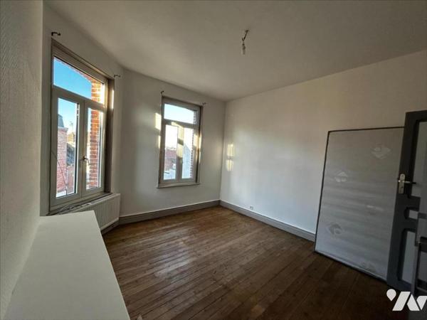 Saint-Quentin - 3 ch - extérieur sans vis à vis - garage