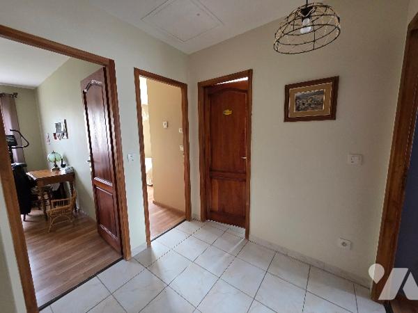A vendre villa 6 pièce de 123m²