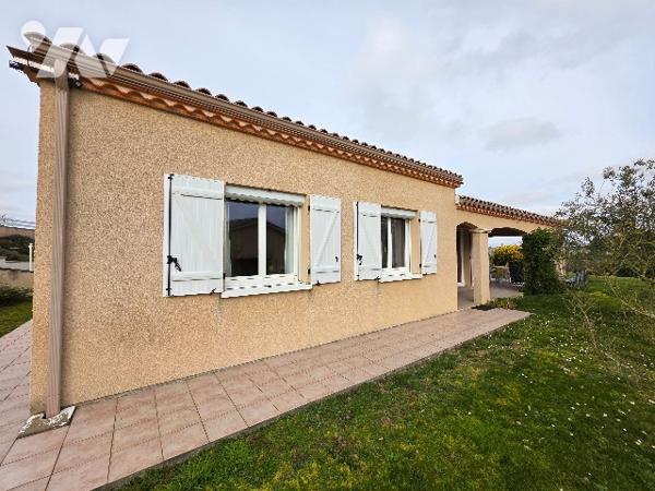 A vendre villa 6 pièce de 123m²