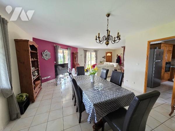 A vendre villa 6 pièce de 123m²