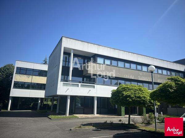 VERN SUR SEICHE - BUREAUX A LOUER DIVISIBLES - PROCHE VAL D'ORSON