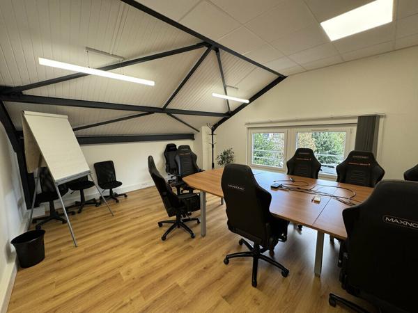 SAINT AVERTIN BUREAUX A LOUER 234 M² AVEC PARKINGS