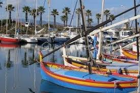 Maison située dans une résidence calme et arborée, bénéficiant d’un emplacement privilégié à proximité du lac marin et non loin de la plage, vous profiterez pleinement du cadre de vie exceptionnel du littoral.

Elle se compose d’une cuisine ouverte sur un agréable séjour, d’une chambre, d’une salle d’eau avec WC, ainsi que d’une mezzanine offrant un espace supplémentaire. Vous profiterez également d’une belle terrasse, idéale pour vos moments de détente en extérieur.

Les atouts de ce bien :
* Climatisation réversible
* Double vitrage
* 1 place de parking privative
* Faibles charges de copropriété
* Toiture récemment refaite
* Vendu meublé

Une opportunité idéale pour une résidence secondaire, un investissement locatif (capacité d'accueil jusqu'a 5 ou 6 couchages).