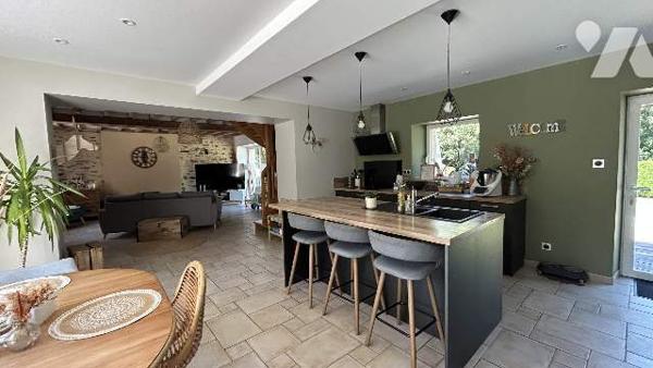 Maison de campagne rénovée - 4 CHAMBRES
