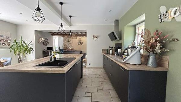 Maison de campagne rénovée - 4 CHAMBRES