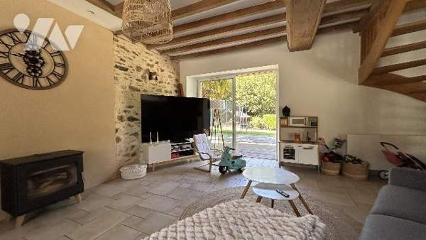 Maison de campagne rénovée - 4 CHAMBRES