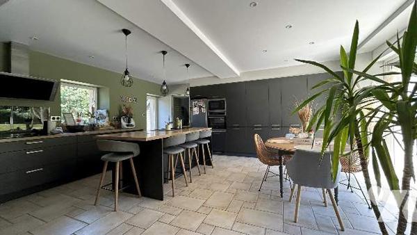 Maison de campagne rénovée - 4 CHAMBRES
