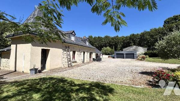 Maison de campagne rénovée - 4 CHAMBRES