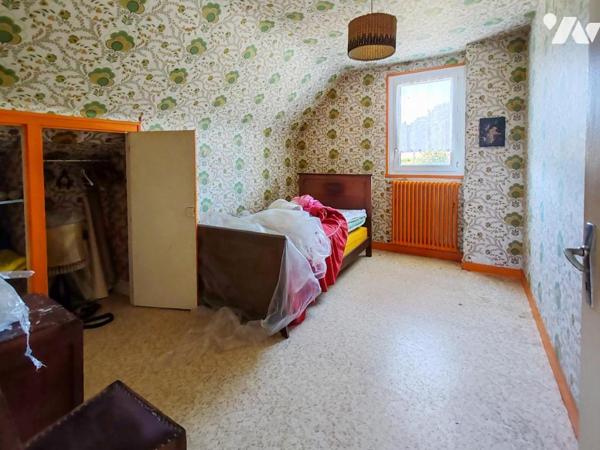 MAISON CONSTRUITE AU DEBUT ANNEES 1970 DE 125M² - 5 CHAMBRES