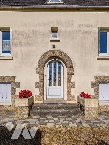 MAISON CONSTRUITE AU DEBUT ANNEES 1970 DE 125M² - 5 CHAMBRES
