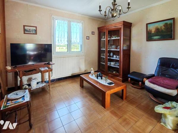 MAISON CONSTRUITE AU DEBUT ANNEES 1970 DE 125M² - 5 CHAMBRES