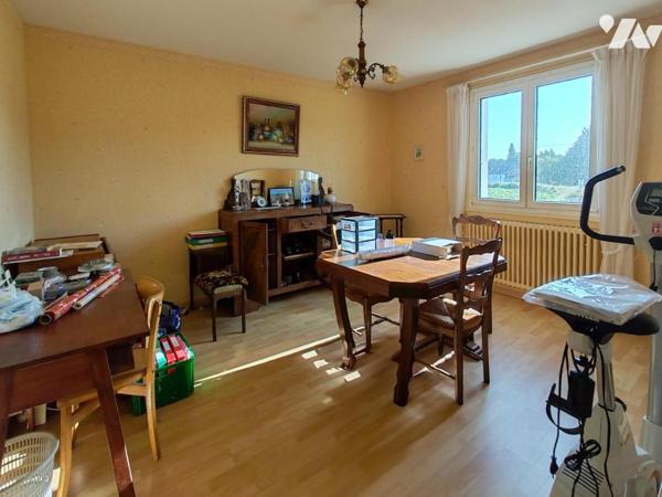 MAISON CONSTRUITE AU DEBUT ANNEES 1970 DE 125M² - 5 CHAMBRES