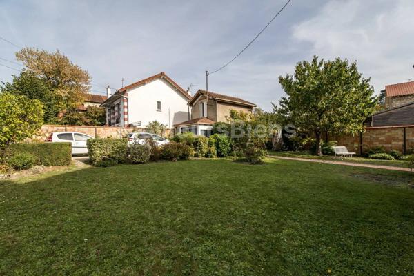 Maison individuelle 5 pièces avec sous-sol total