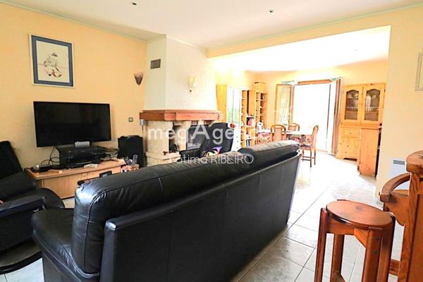 Maison à Jouy-le-Châtel, 77970 - 6 pièces 120m²