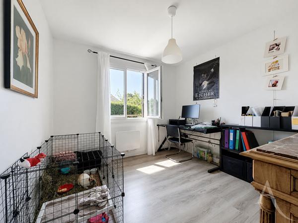 Maison Gargenville 5 pièce(s) 85 m2 - 3 chambres - Jardin -Sous-sol