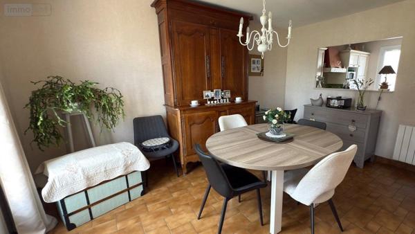 Maison à vendre à Sablé-sur-Sarthe dans la Sarthe (72300), ref : 72133-122