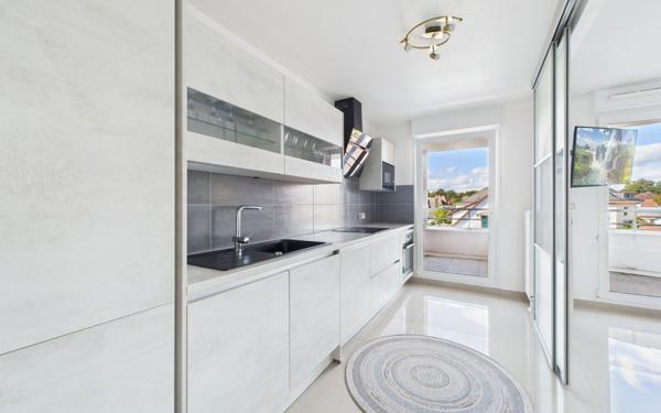 Appartement à vendre    3 pièces • 67 m2 Illkirch-Graffenstaden