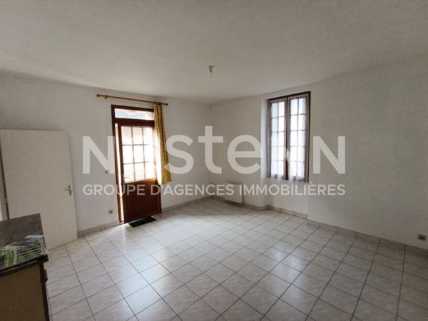 A louer maison Beaufort En Anjou 2 chambres 65.56 m²
