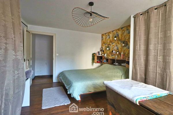 Maison de ville 124 m² à Valence-en-Poitou 86700