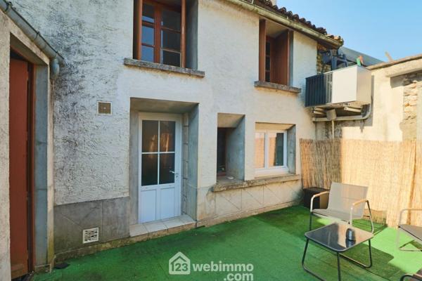 Maison de ville 124 m² à Valence-en-Poitou 86700