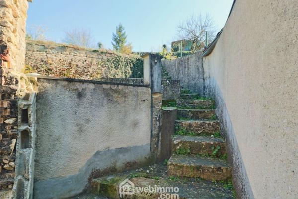 Maison de ville 124 m² à Valence-en-Poitou 86700