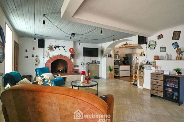 Maison de ville 124 m² à Valence-en-Poitou 86700