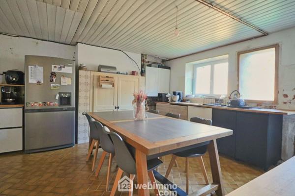 Maison de ville 124 m² à Valence-en-Poitou 86700