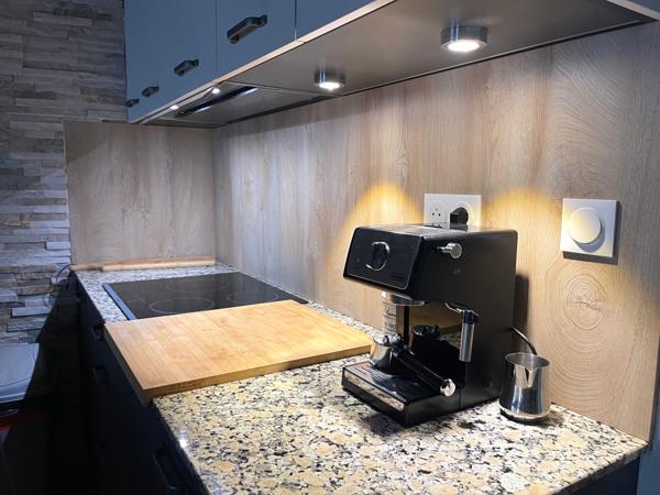 Exclusivité : Maison de villede type T4 avec patio et cave.