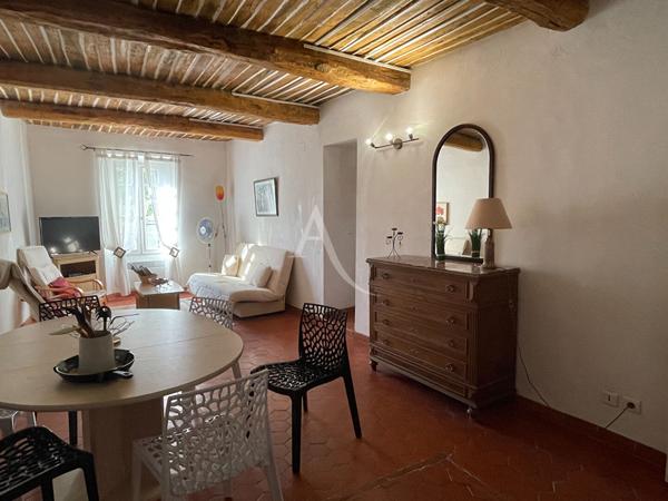 APPARTEMENT DE CHARME À QUINSON 67M2
