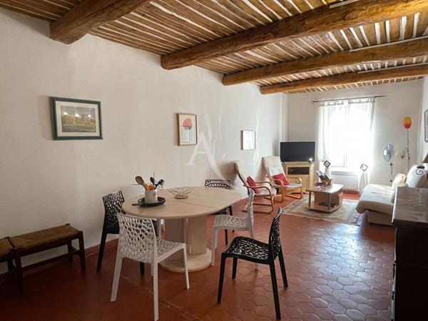 APPARTEMENT DE CHARME À QUINSON 67M2