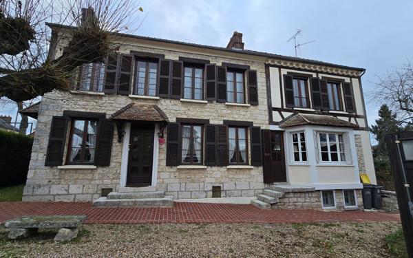 Maison à vendre    7 pièces • 202 m2 Vernon