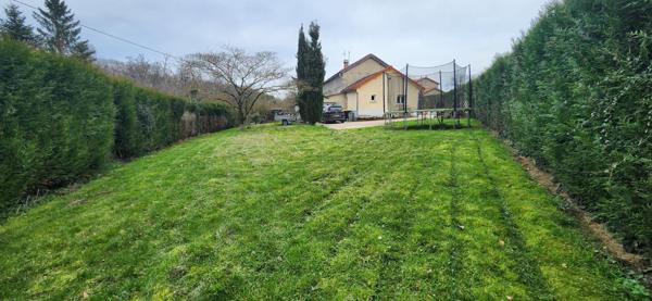 PAYRE - MAISON - LONGERE - 6 CHAMBRES - GARAGE - JARDIN