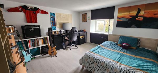 PAYRE - MAISON - LONGERE - 6 CHAMBRES - GARAGE - JARDIN