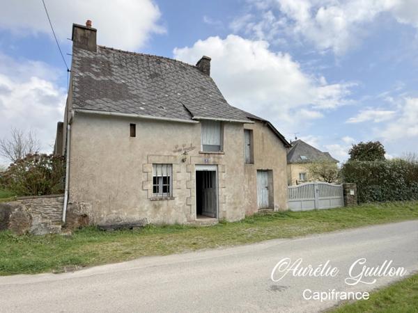 Maison en pierre à réhabiliter – Hangar et beau terrain de 1300 m2 avec puits – Ploërmel