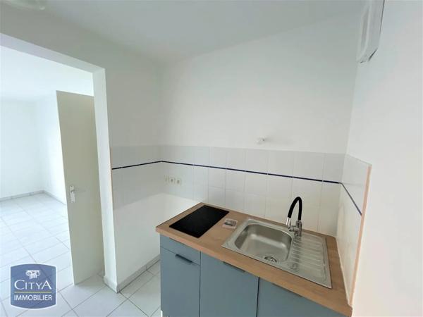 Appartement à vendre 2 pièces 50m² Saint-Jean-d'Angély (17400)
