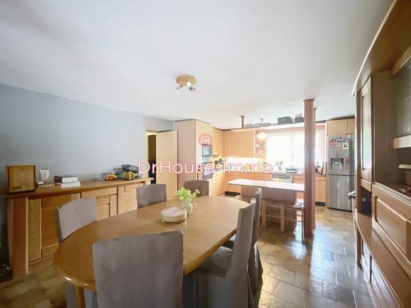 Maison à vendre 8 pièces de 252 m²