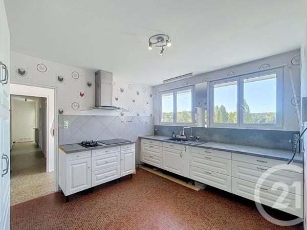 Maison à vendre  5 pièces - 97,18 m 2   CASTERA VERDUZAN  - 32