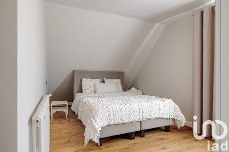 Maison 6 pièces de 180 m² à Plescop (56890)