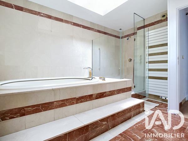 Appartement à vendre 5 pièces 153,3 m² Pontault-Combault