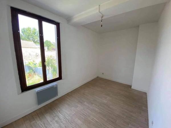 Vente                                                      Maison
                        
                     6 pièces                      112 m2                     à Villers-Cotterêts