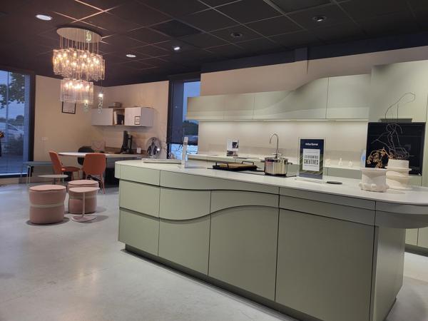 Local D’activité 479m² – Les ponts de ce