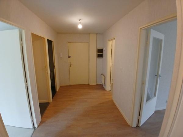 Appartement T4 Gazonfier dans résidence calme