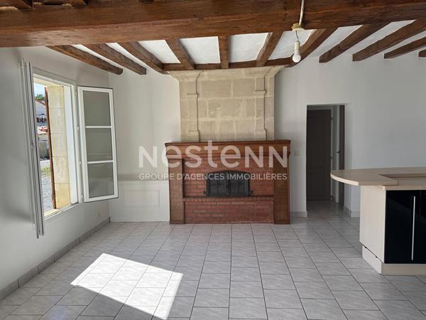 A vendre - Longère en pierre avec jardin et garage - Proche Doué-en-Anjou - D6123