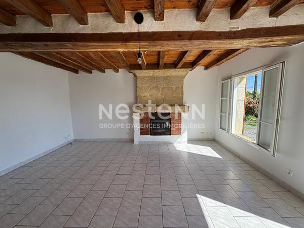 A vendre - Longère en pierre avec jardin et garage - Proche Doué-en-Anjou - D6123