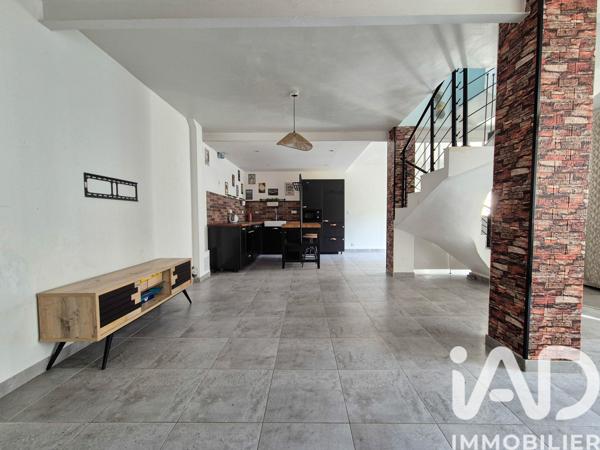 Maison à vendre 4 pièces 90,6 m² Bougival