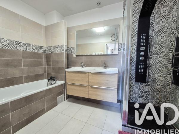 Maison à vendre 4 pièces 90,6 m² Bougival